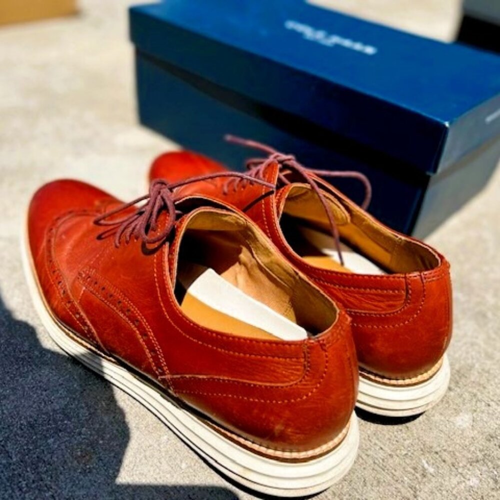 Soft bottom wing tips